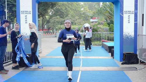 Race photo from KEMLU RUN 2025