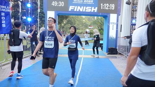 Race photo from KEMLU RUN 2025