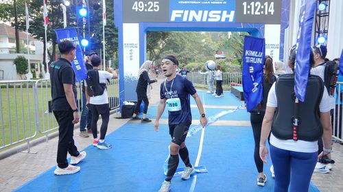 Race photo from KEMLU RUN 2025