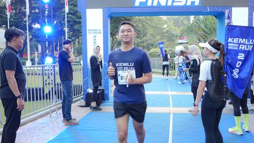 Race photo from KEMLU RUN 2025