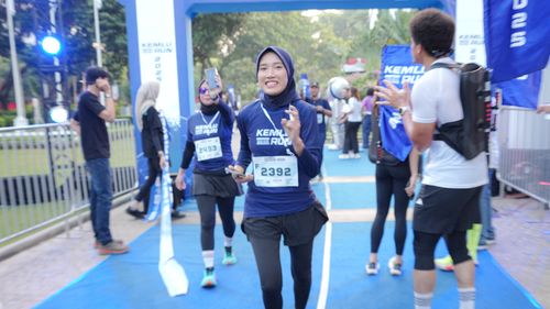 Race photo from KEMLU RUN 2025