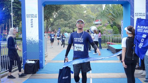 Race photo from KEMLU RUN 2025