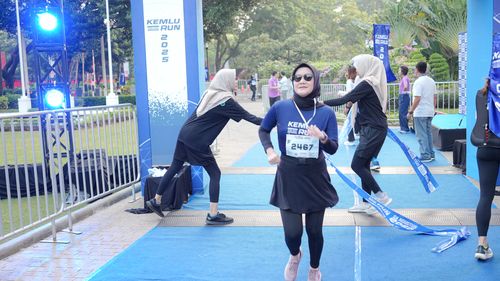 Race photo from KEMLU RUN 2025
