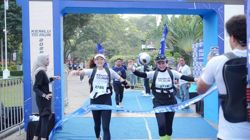 Race photo from KEMLU RUN 2025