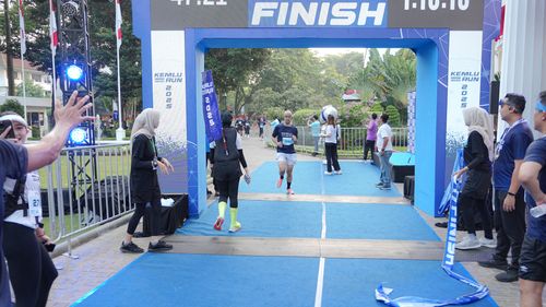 Race photo from KEMLU RUN 2025