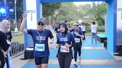 Race photo from KEMLU RUN 2025
