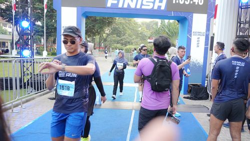 Race photo from KEMLU RUN 2025