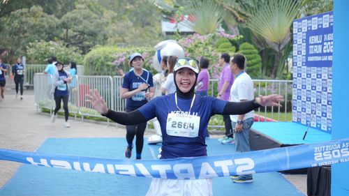 Race photo from KEMLU RUN 2025