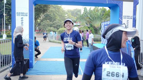 Race photo from KEMLU RUN 2025