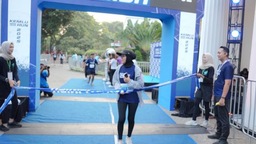 Race photo from KEMLU RUN 2025