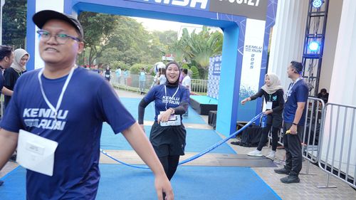 Race photo from KEMLU RUN 2025