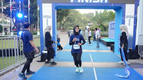 Race photo from KEMLU RUN 2025
