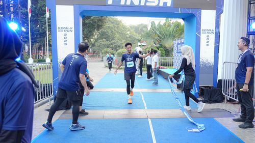 Race photo from KEMLU RUN 2025