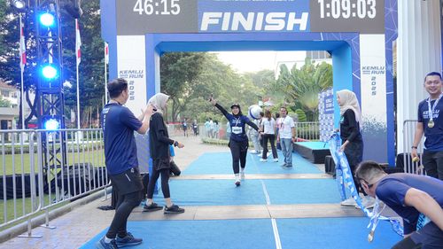 Race photo from KEMLU RUN 2025