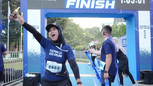 Race photo from KEMLU RUN 2025