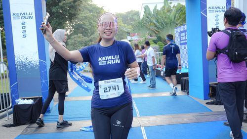 Race photo from KEMLU RUN 2025