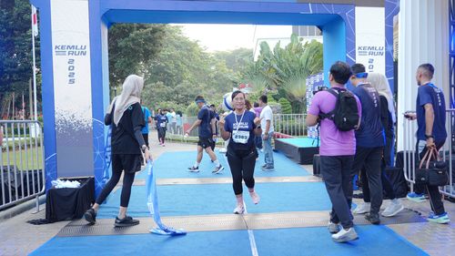 Race photo from KEMLU RUN 2025
