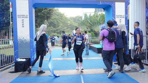 Race photo from KEMLU RUN 2025