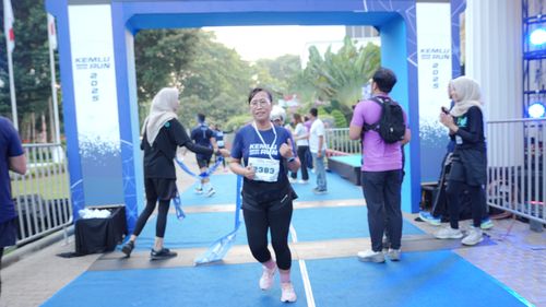 Race photo from KEMLU RUN 2025