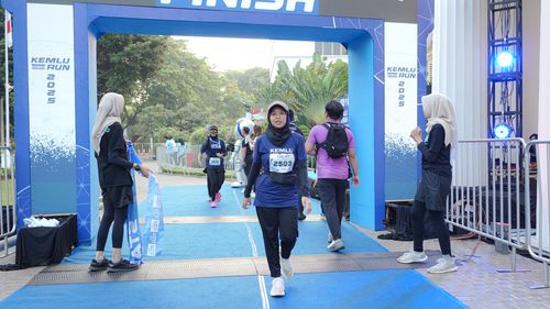 Race photo from KEMLU RUN 2025