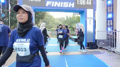 Race photo from KEMLU RUN 2025