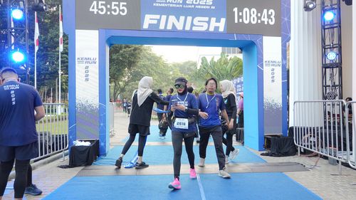 Race photo from KEMLU RUN 2025