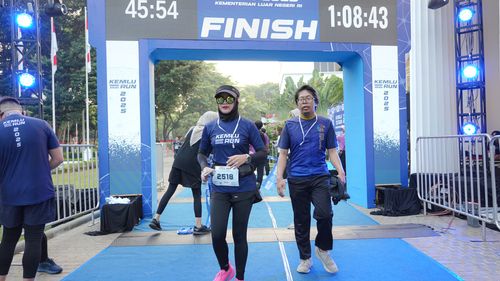 Race photo from KEMLU RUN 2025