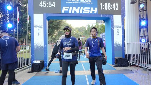 Race photo from KEMLU RUN 2025
