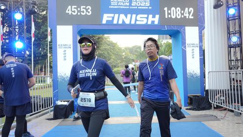 Race photo from KEMLU RUN 2025