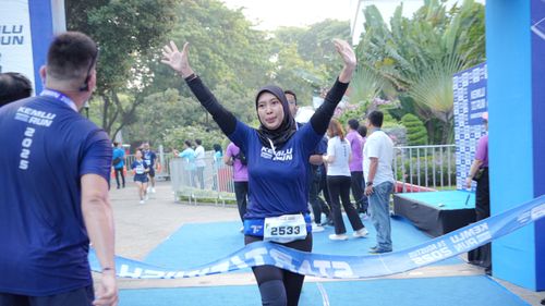 Race photo from KEMLU RUN 2025