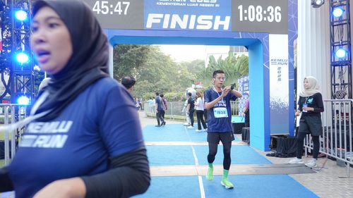 Race photo from KEMLU RUN 2025