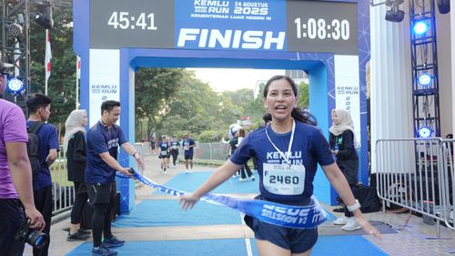 Race photo from KEMLU RUN 2025