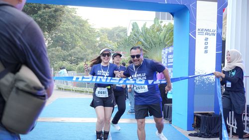 Race photo from KEMLU RUN 2025