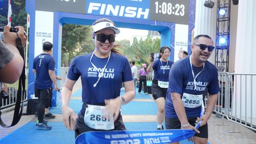 Race photo from KEMLU RUN 2025