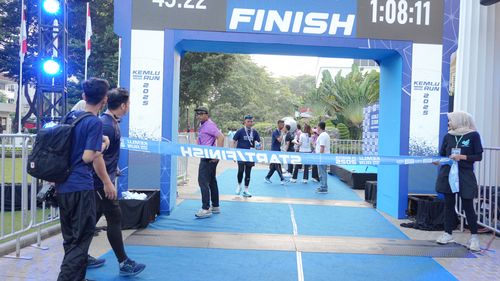 Race photo from KEMLU RUN 2025