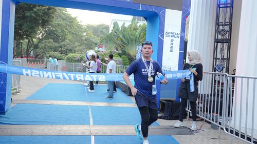 Race photo from KEMLU RUN 2025