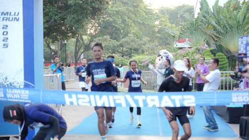 Race photo from KEMLU RUN 2025