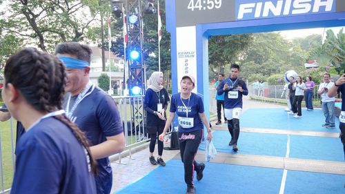 Race photo from KEMLU RUN 2025