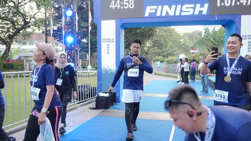 Race photo from KEMLU RUN 2025