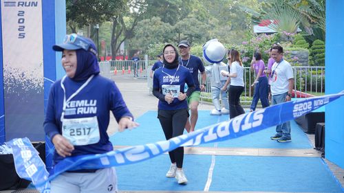 Race photo from KEMLU RUN 2025