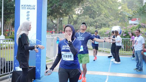 Race photo from KEMLU RUN 2025