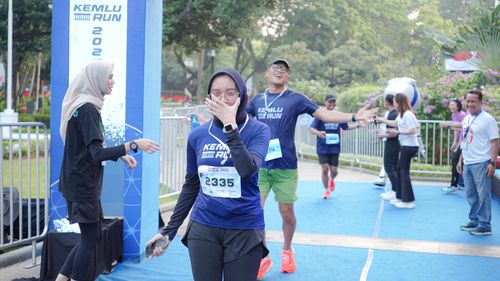Race photo from KEMLU RUN 2025