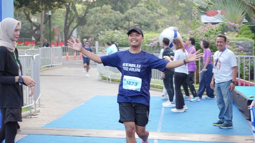Race photo from KEMLU RUN 2025