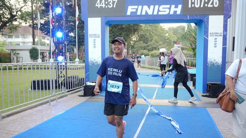 Race photo from KEMLU RUN 2025
