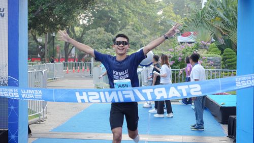 Race photo from KEMLU RUN 2025