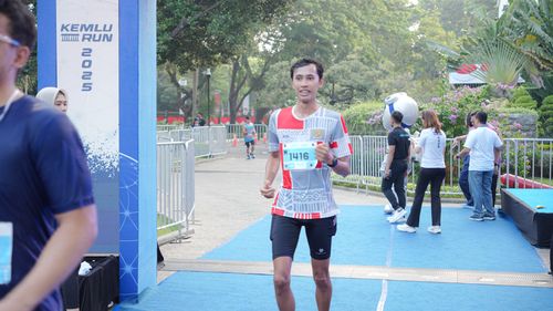 Race photo from KEMLU RUN 2025