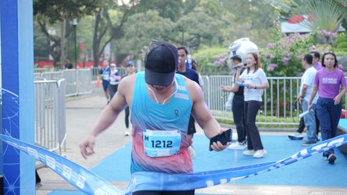 Race photo from KEMLU RUN 2025
