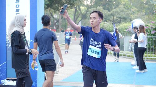 Race photo from KEMLU RUN 2025