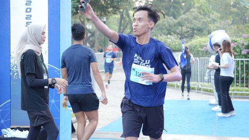 Race photo from KEMLU RUN 2025