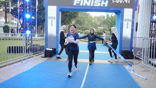Race photo from KEMLU RUN 2025